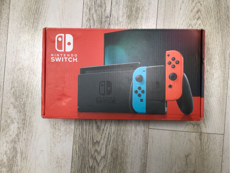 Nintendo Switch în stare foarte bună