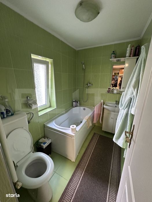 Casa P+2, 240 mp, 300 mp teren, zona Titulescu