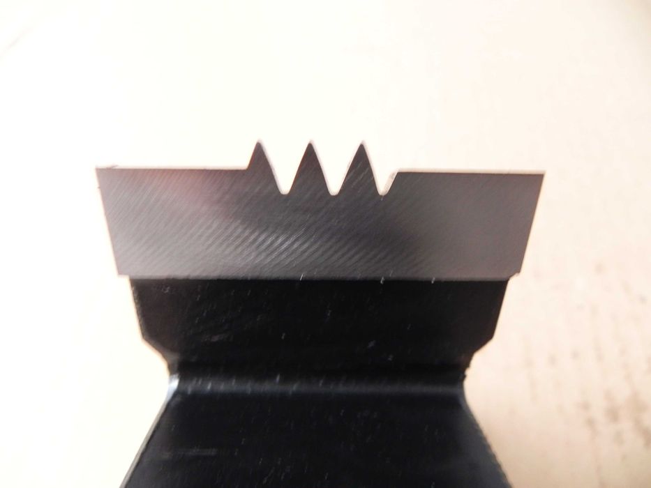Freze freza cu zimti dinti colti pentru imbinari lemn diferite marimi