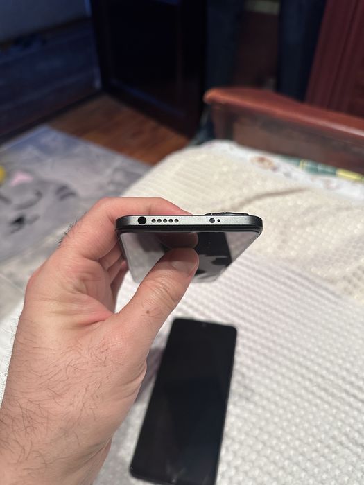 Продаю свой Redmi Note 12S