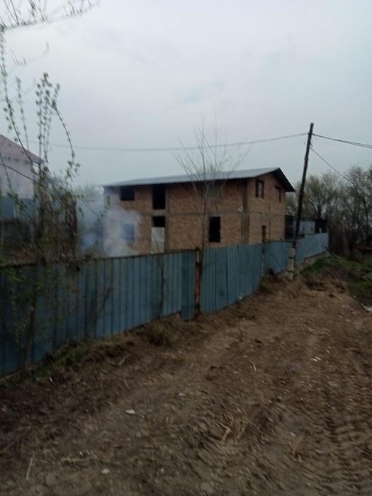Продажа дома, участок