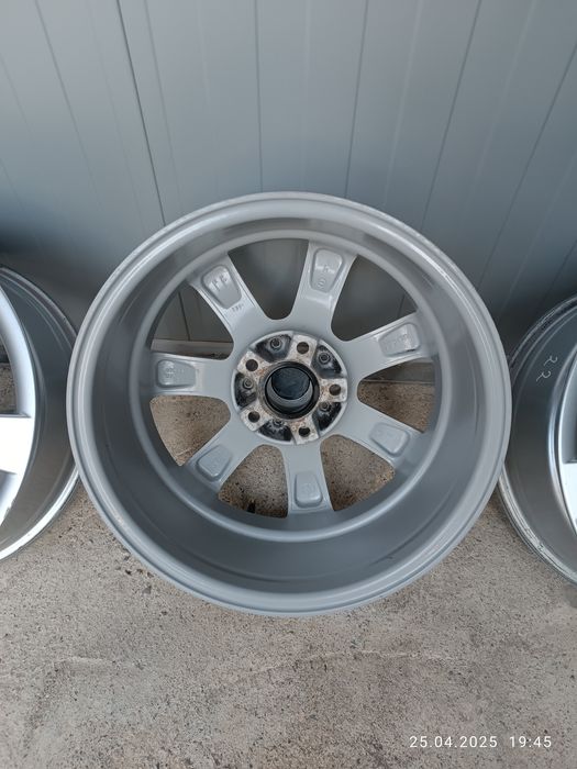 16/5/112-ФОЛКСВАГЕН Голф 5,6,7, ТИГУАН Пасат ШАРАН Туаран КАДИ Джета