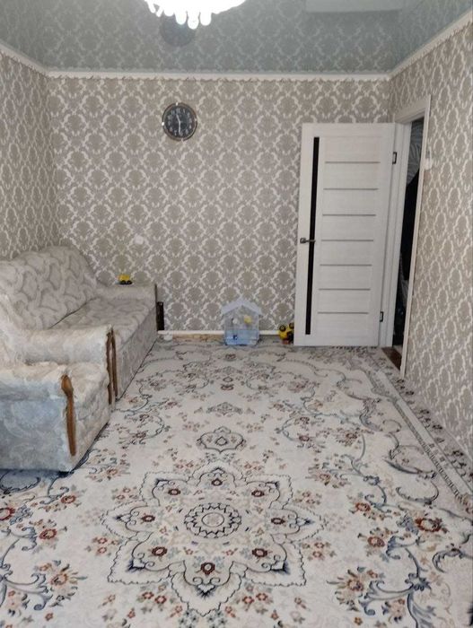 Продается 2 комнатная квартира в центре г.Тобыл