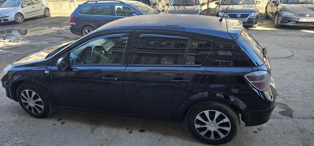 Vând Opel astra H  1.4 benzina