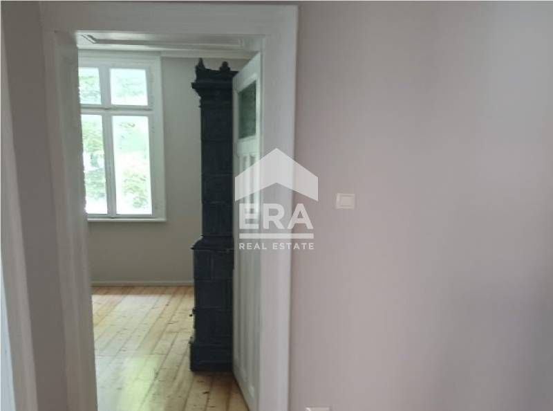 Продава се Четиристаен апартамент в София, Оборище - 101 кв.м за 4525 €/кв.м - Снимка #7