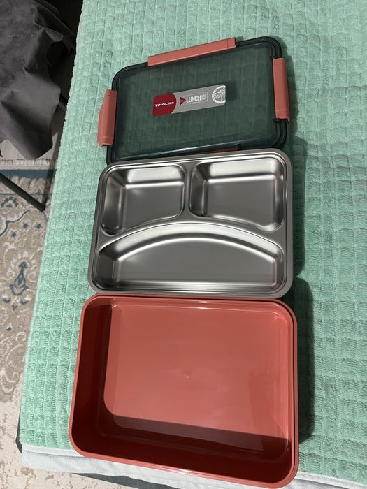 Продам ланч бокс срочно