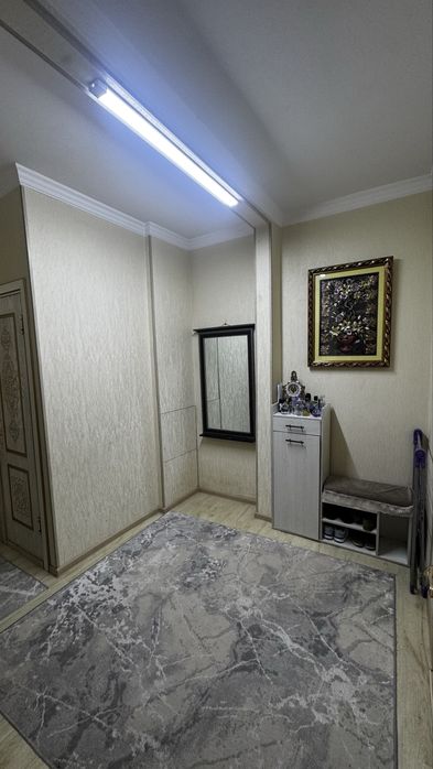 Ibn sino1  1-etaj  2xona 3xona qilingan