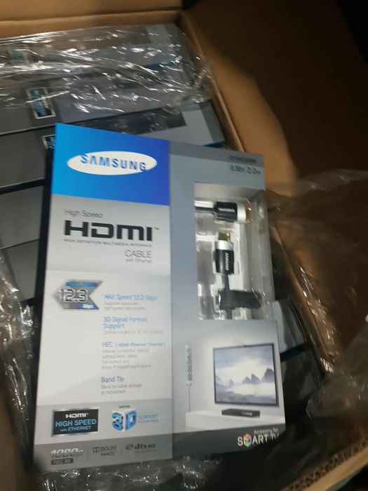 HDMI-кабель Samsung

Продаю новые HDMI-кабели Samsu