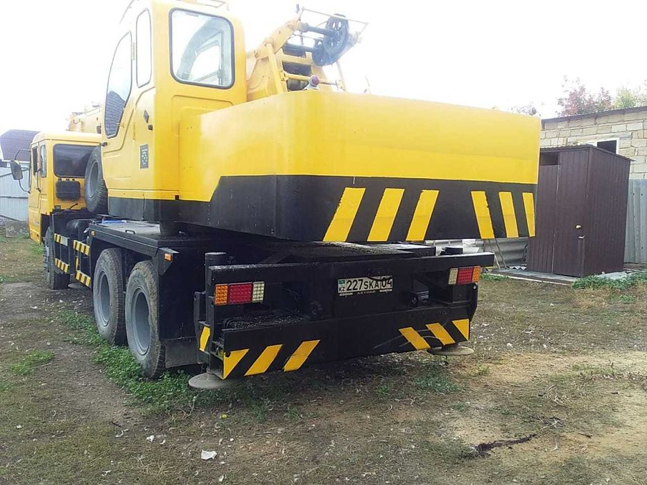 Продам Автокран китайский