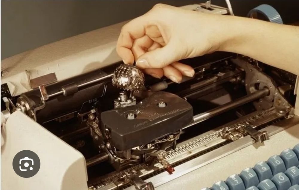 Търся голф топче за IBM Selectric III / 196 C
