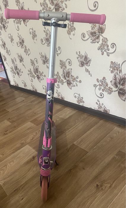 Самокат для девочки