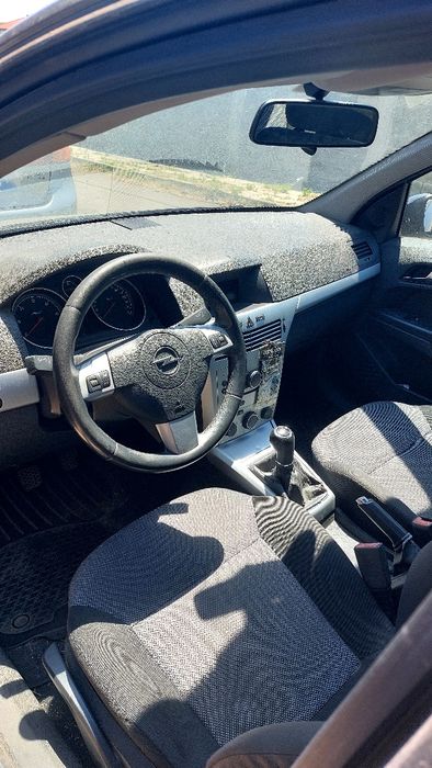 Opel Astra H 2009 - ЦЯЛА