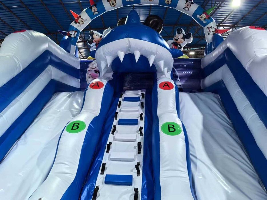 Închirieri, închiriez tobogan, topogan gonflabil pentru evenimente