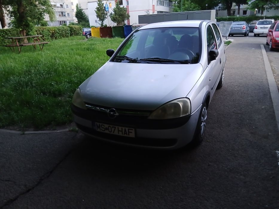 Opel corsa c 2001 1.2 benzină inmatriculat