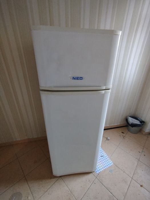 Хладилник NEO с камера работещ