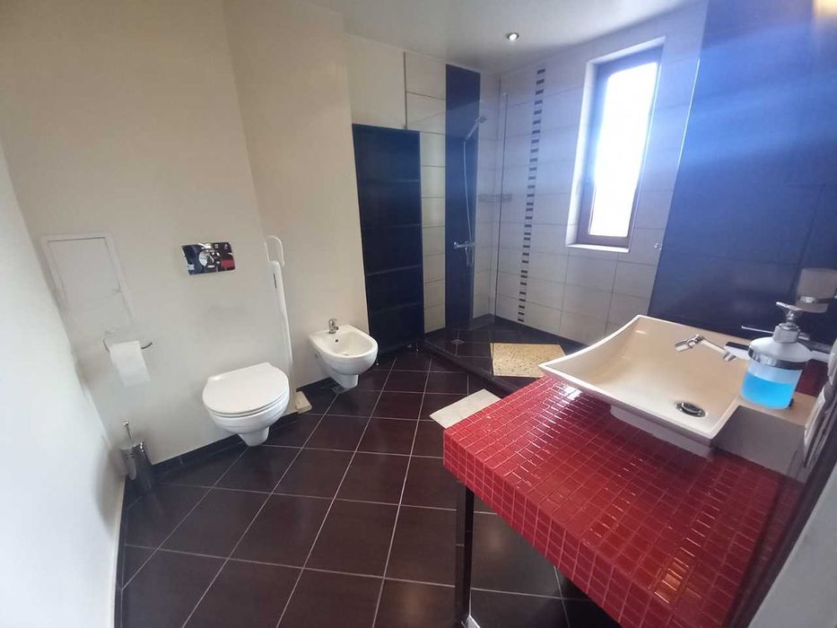 Дава се под наем Двустаен апартамент в София, Център - 210 кв.м за 947.58 € - Снимка #6