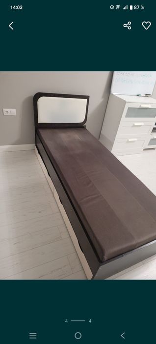 Односпальная кровать