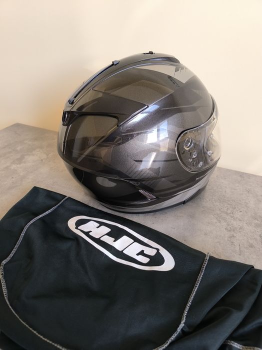 Нова каска HJC is-17