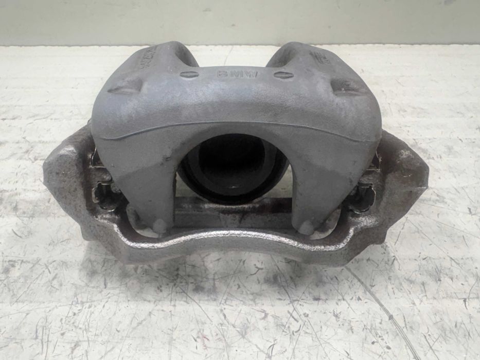 Преден Ляв Спирачен Апарат За БМВ И01 И01ЛЦИ 6860269 6864763 BMW I01 I01LCI