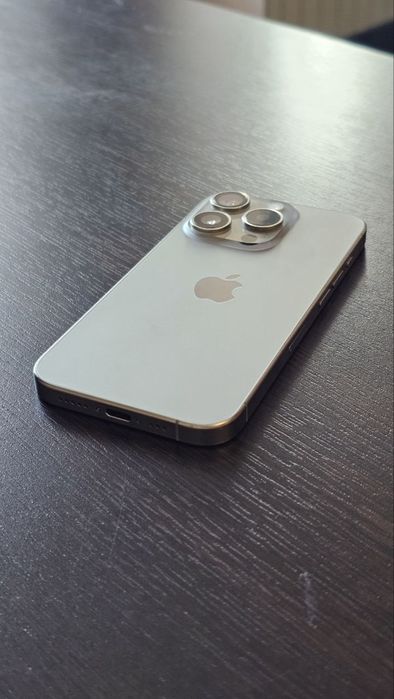 iPhone 15 Pro 128gb