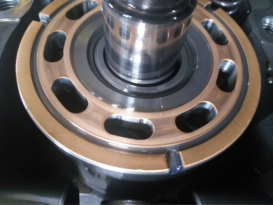 Ремонт гидромоторов, гидронасосов.