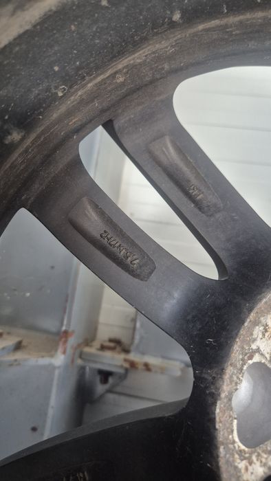 Jante 5x114.3 aliaj 17 anvelope 215 55 17 iarna hyundai kia toyota renault