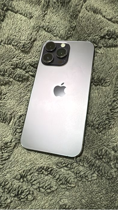 Продам 14 про макс