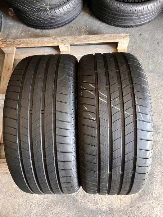 2 anvelope vara 245/40/18 , Bridgestone , DOT 2021 , 5.2 mm