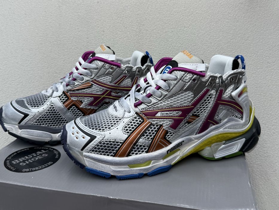 Balenciaga runner