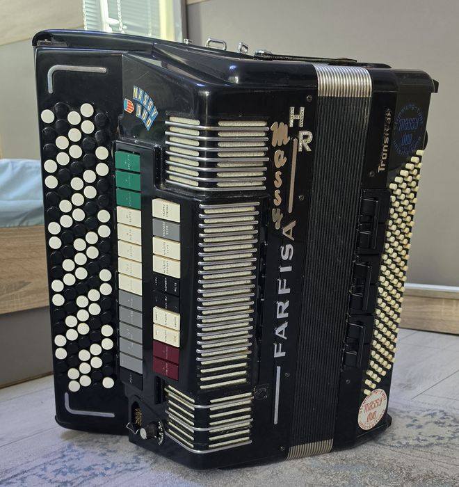 Акордеон Farfisa Massy