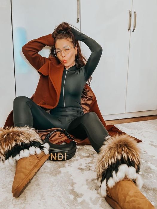 Срочно продам комбинезон