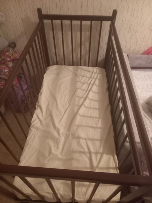 Продам Детскии кровать