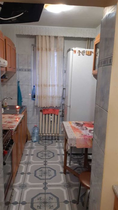 Vand apartament 2 camere Str. Orizontului