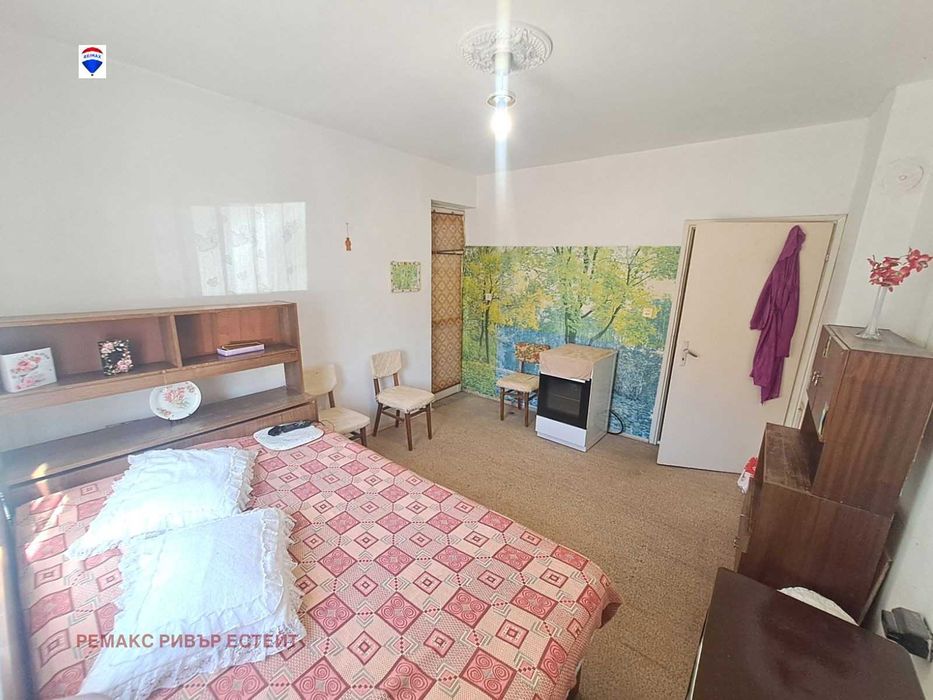 Продава се Тристаен апартамент в Русе, Дружба 3 - 89 кв.м за 509 €/кв.м - Снимка #10