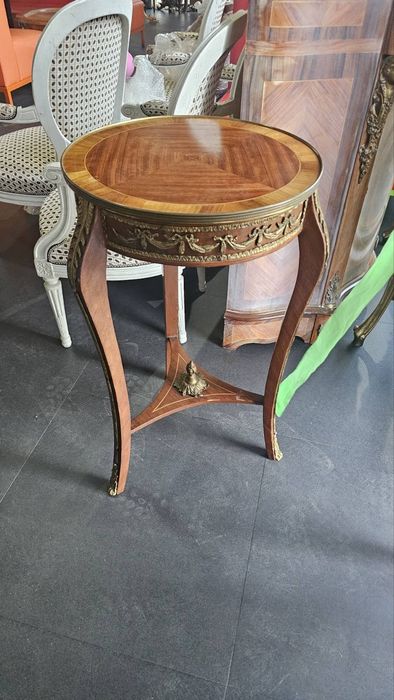 Барокова маса за кафе стил луи16ти