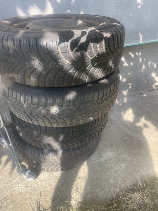 Set jante smart colt sau anve175/65/r15michelin alpin in v m+s 6-7mm