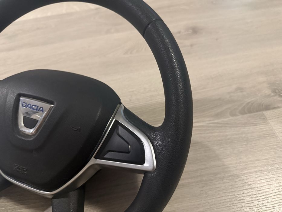 Волан с еърбег Дачия Докер Сандеро Логан Dacia Dokker Lodgy Logan Sandero Перфектен
