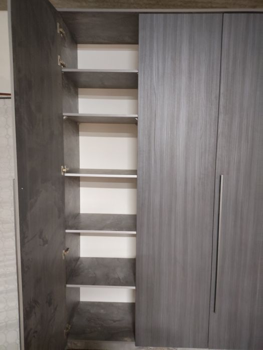 Продам шкаф новый