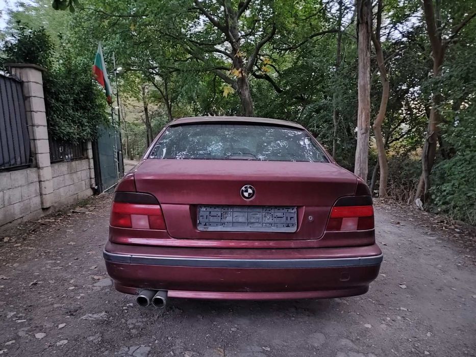 На Части: BMW E39 520I