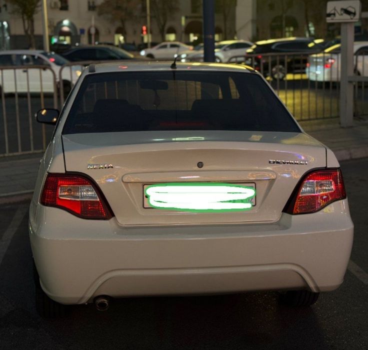 Nexia 2 sotiladi gibrit  aʼlo holatda