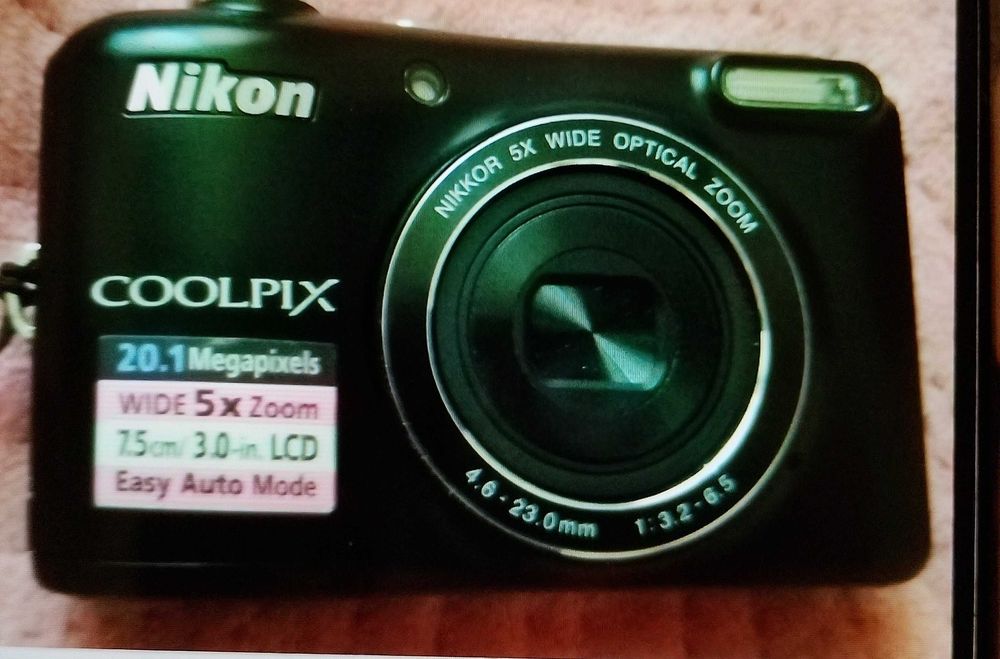 Продам фотоаппарат sony