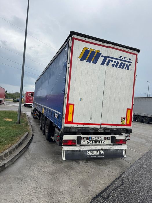 Ansamblu VOLVO 420 2013 și remorca Schmitz 2008