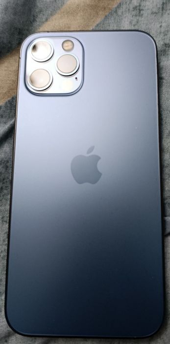 iPhone 12 pro с гарантией