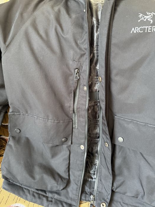 Продам куртку мужскую