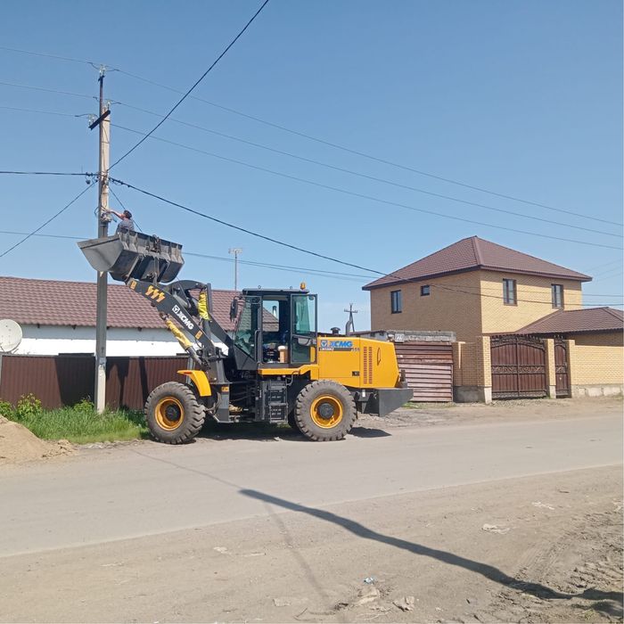 Услуги Погрузчика ХСМG LW-330.