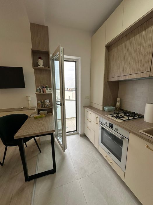 Inchiriez apartament studio-Mehala