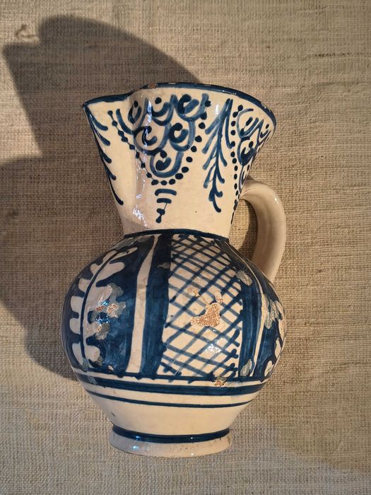 Canceu ceramic vechi