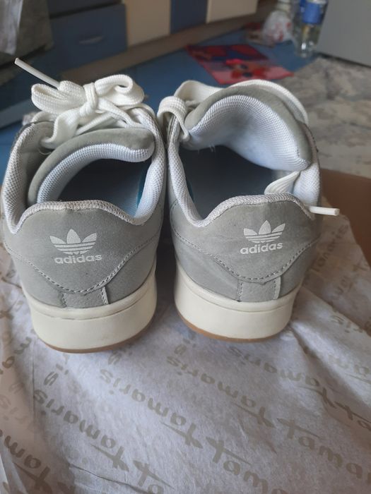 Продам кроссовки ADIDAS