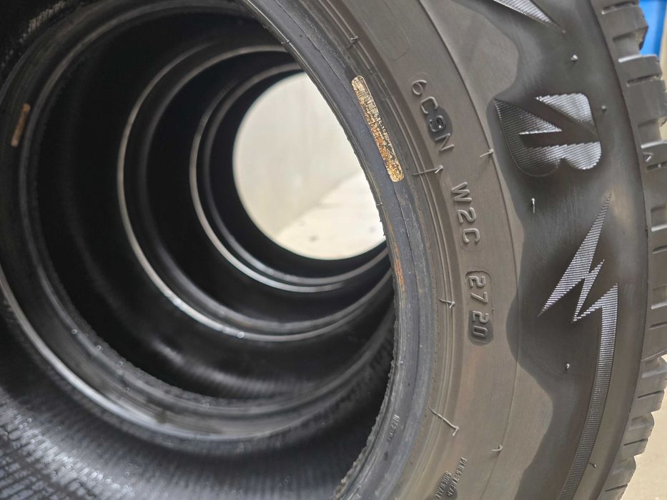 зимни гуми bridgestone blizzak 195/60/15