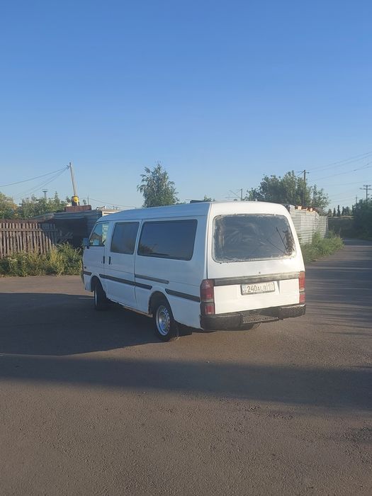 Продам  бус Мазда Бого